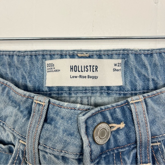 Hollister Low-Rise Baggy Jeans Size 000s W23 Short Light Wash Wide Leg - Picture 2 of 3